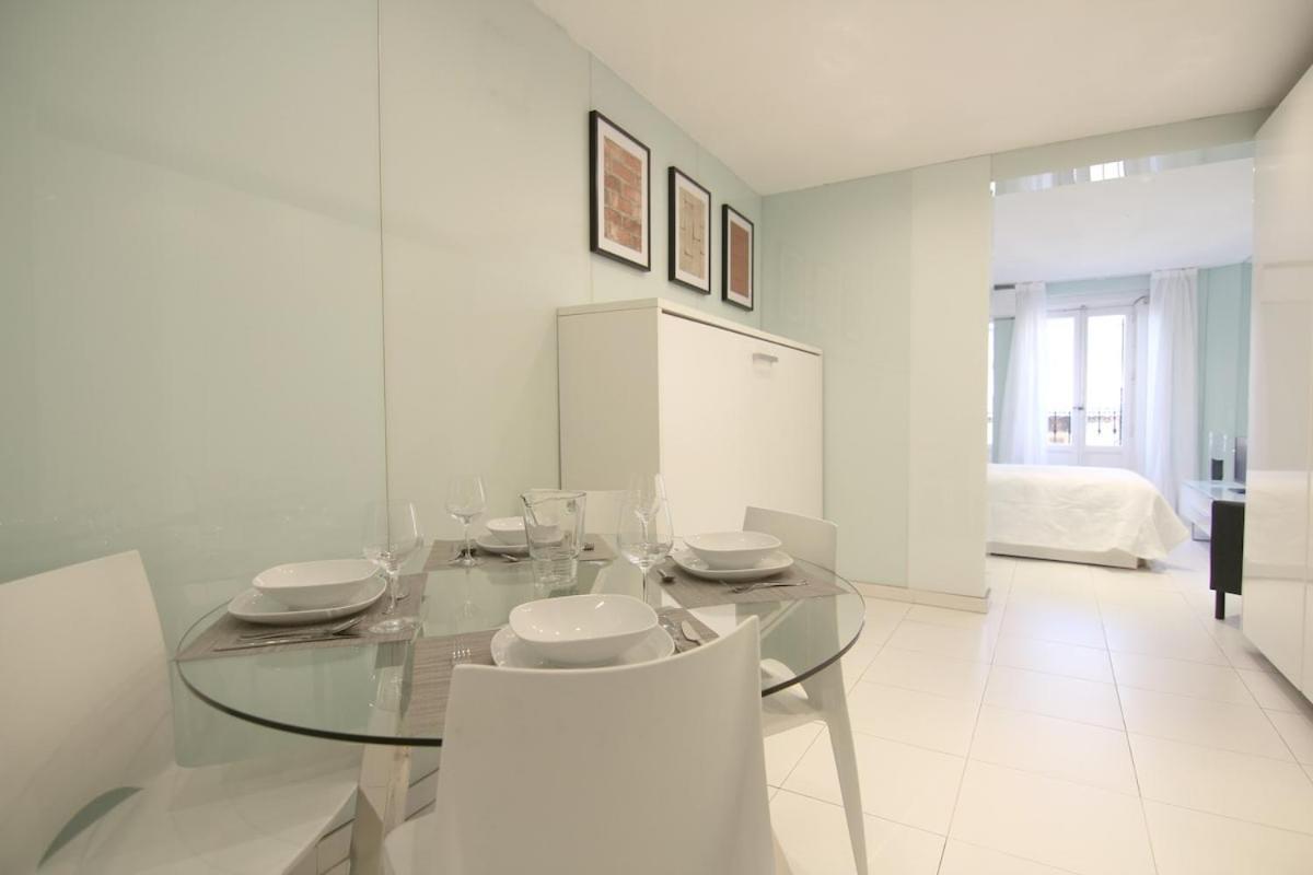 Ap Edificio Gran Via -Quinto Piso Sin Ascensor- Apartment Madrid Exterior photo