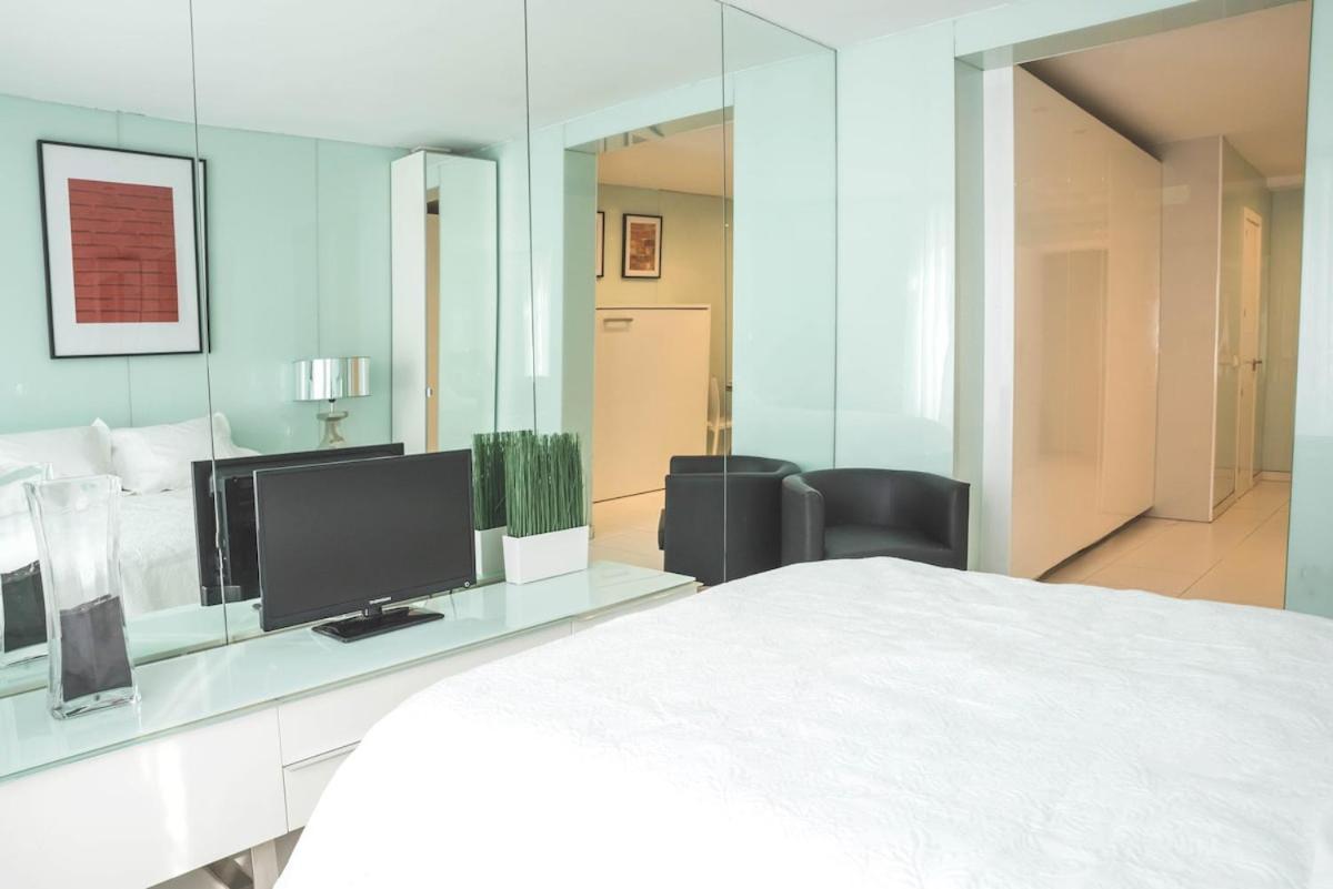 Ap Edificio Gran Via -Quinto Piso Sin Ascensor- Apartment Madrid Exterior photo